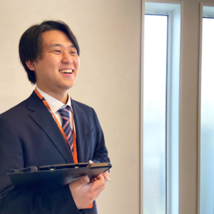 岸　銀太