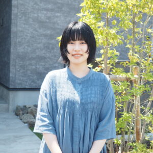 栗原　亜希
